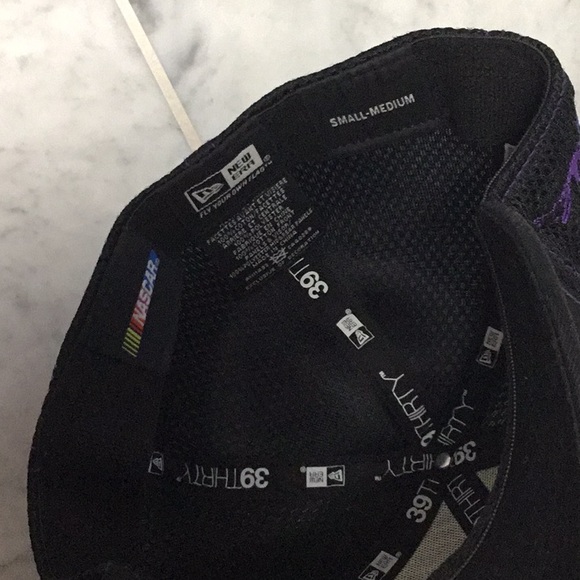 FedEx Racing Hat - Picture 3 of 4